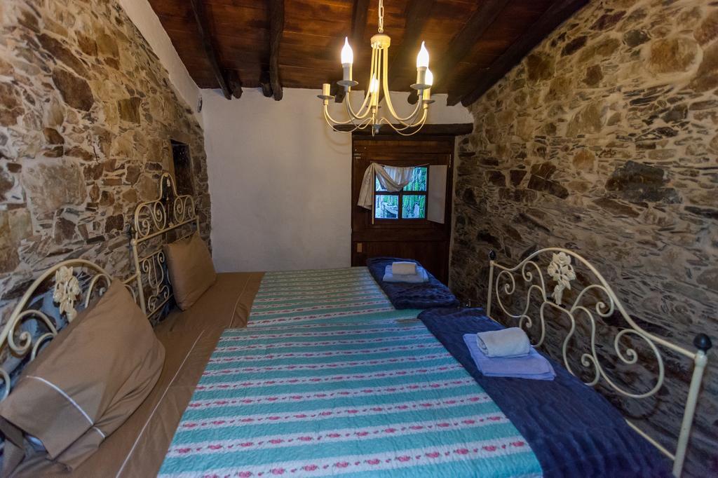 Talasnal Montanhas De Casa de Férias *